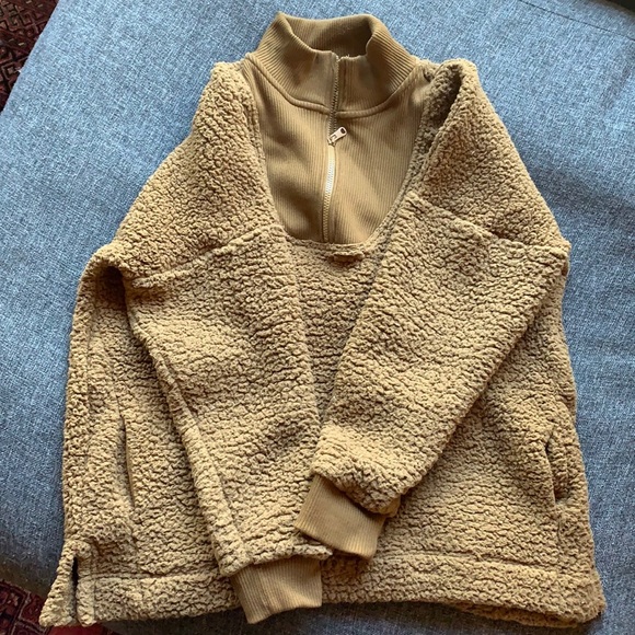 Aerie fleece pullover - Picture 1 of 3
